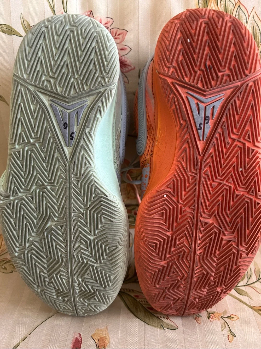 Nike JA 1 Mismatched Sneakers 4.5Y RARE